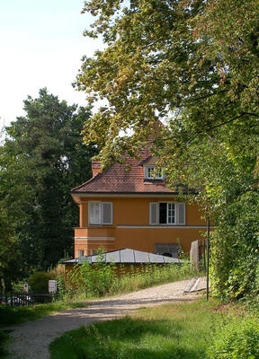 Haus erben 50er Jahre Einfamilienhaus