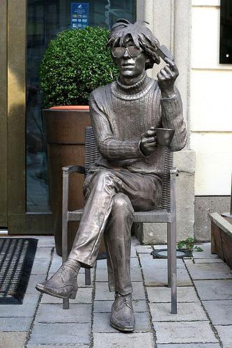 Andy Warhol - Statue in Bratislava