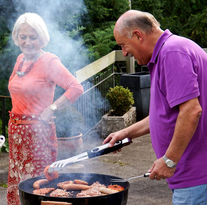 Grillen mit Holzkohle - für Grillprofis in jeder Grillsaison ein wahres Vergnügen