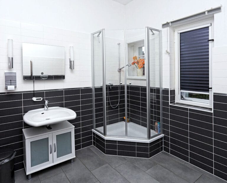 Wasser der Dusche fließt nicht ab was tun?