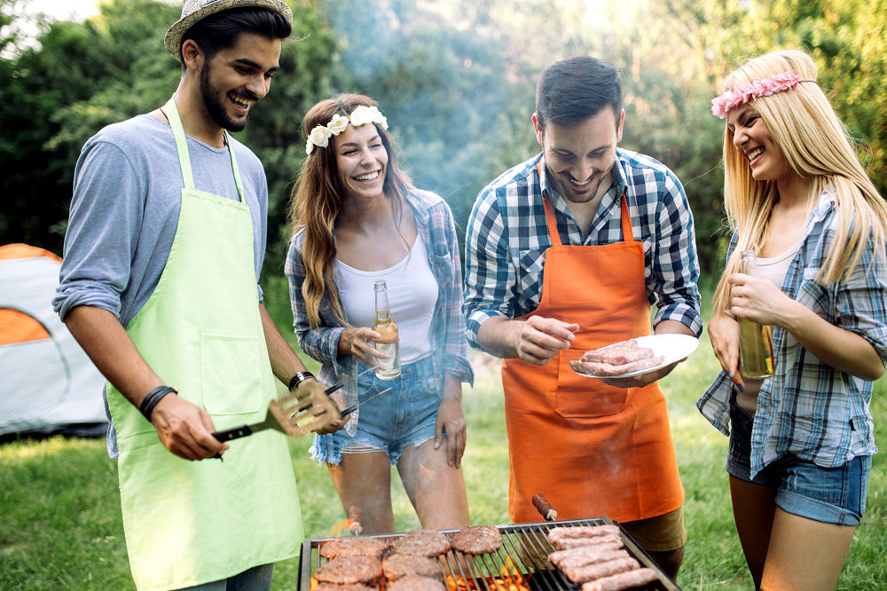 Wie beliebt Grillen in Deutschland ist, zeigt ein Blick auf die Zahlen: Jeder vierte Deutsche grillt während der Grillsaison wöchentlich, rund Prozent alle zwei Wochen.