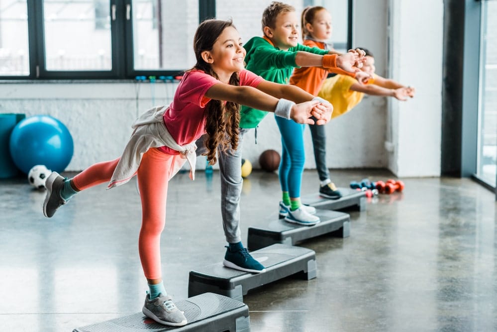 Da Sport für viele Menschen, besonders für Kinder sehr wichtig ist, braucht man überall Sporthallen und Freilufthallen, die für Sport geeignet sind.